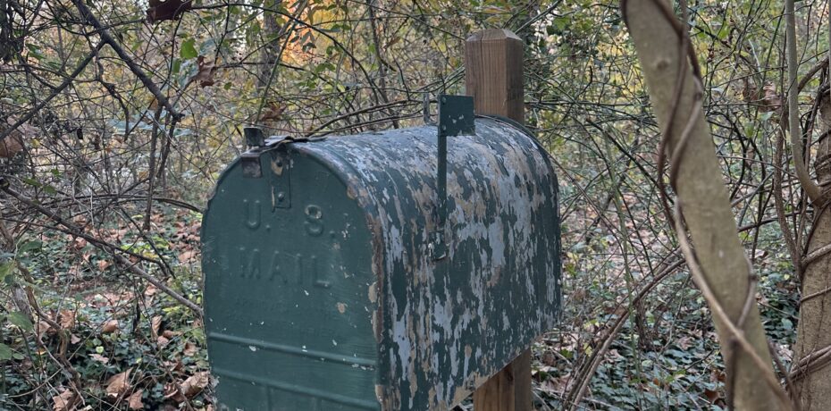 Richmond Grid Mailbox